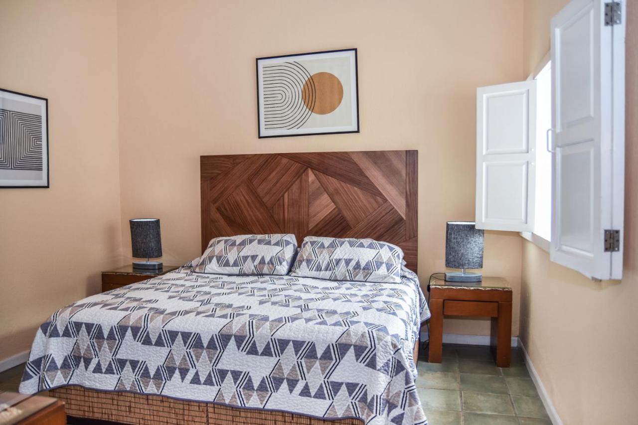 Casa Jardin-Lakeside Boutique Resort By Restavio Ajijic Exteriör bild