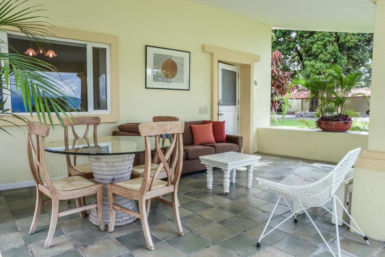 Casa Jardin-Lakeside Boutique Resort By Restavio Ajijic Exteriör bild