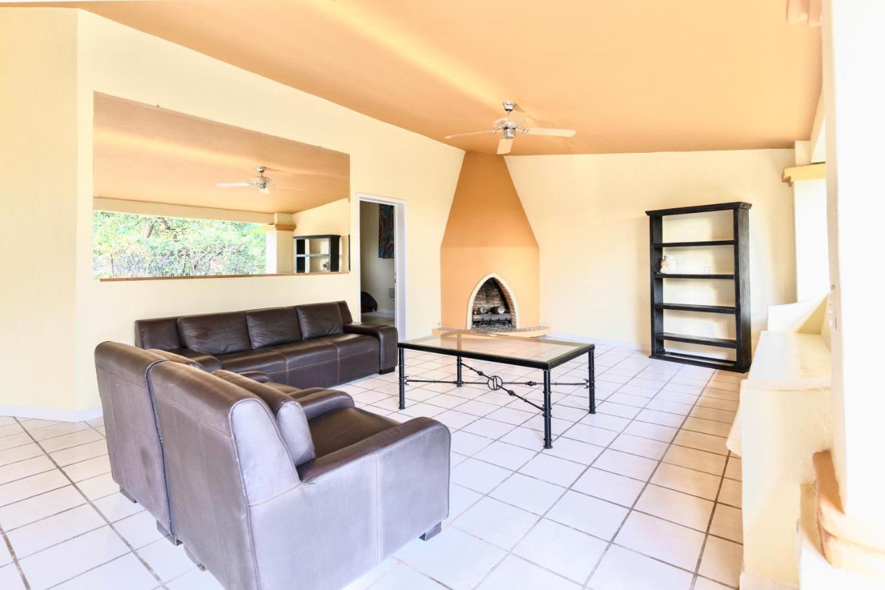 Casa Jardin-Lakeside Boutique Resort By Restavio Ajijic Exteriör bild